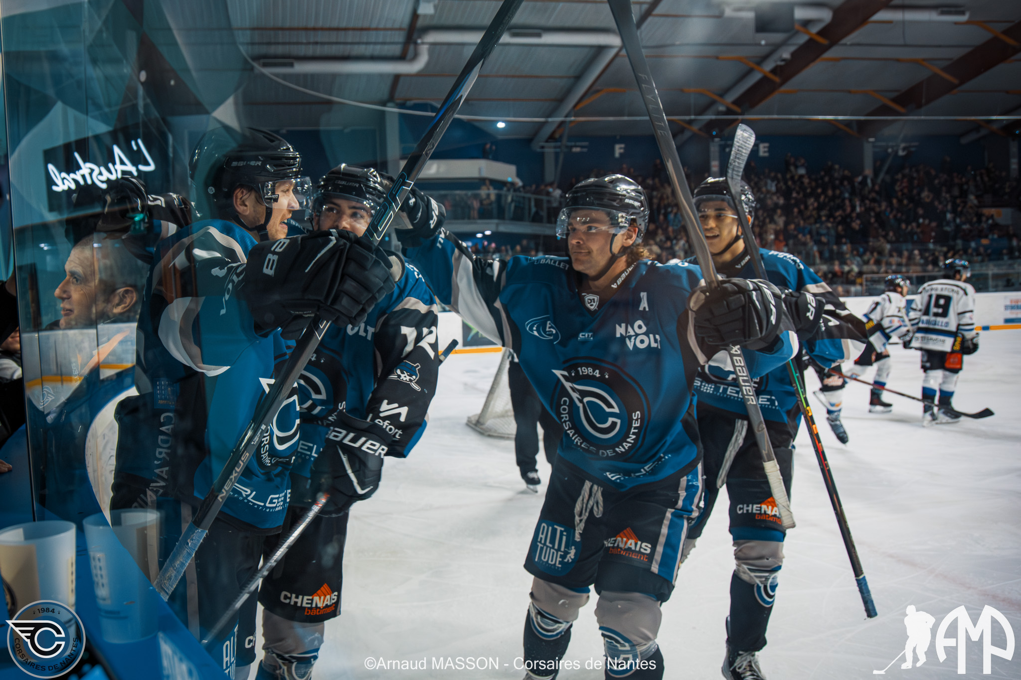 Image Ils l&rsquo;ont fait : Les Corsaires sont maintenus en D1